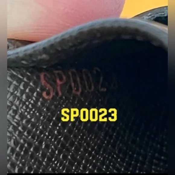 Louis Vuitton Damier Ebene Elise Wallet(chain and wallet  charm included) SOLD - Picture 7 of 8